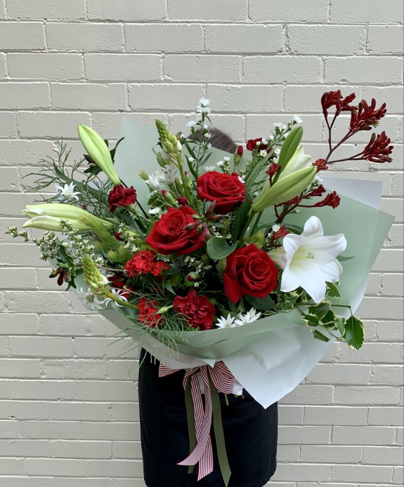 JOY - CHRISTMAS BOUQUET